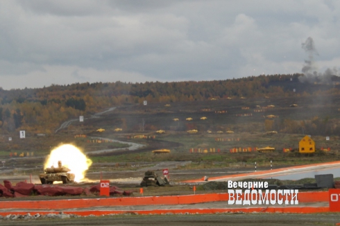Выставку вооружений на Урале заменит грандиозное танковое шоу