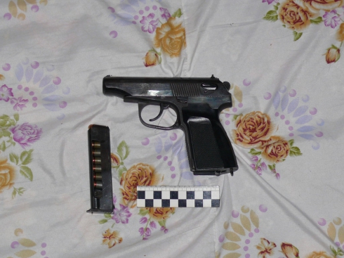 Появились подробности задержания и обысков в квартирах членов ИГ в Екатеринбурге (фото)