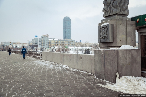 Мэрия Екатеринбурга отказалась искать пропавший в центре города памятник Татищеву (фото)