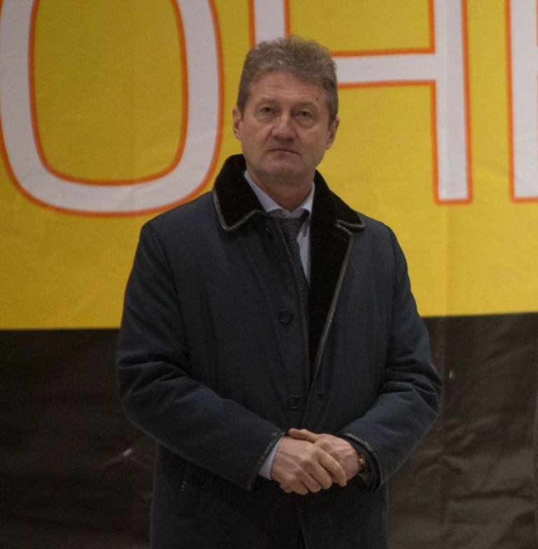 В Екатеринбурге открыли новую ледовую арену на Уралмаше