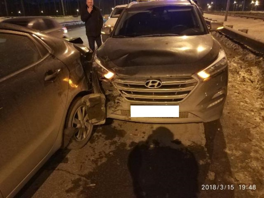 ГИБДД: сводка происшествий на территории Свердловской области за 15 марта 2018 года