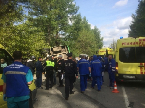 В ДТП на Сибирском тракте пострадали 24 человека