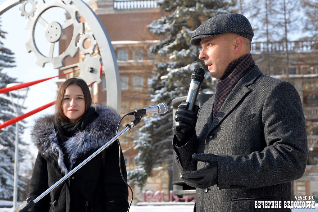 В Екатеринбурге появилось «Сердце Уралмаша». Здесь уже ждут молодоженов