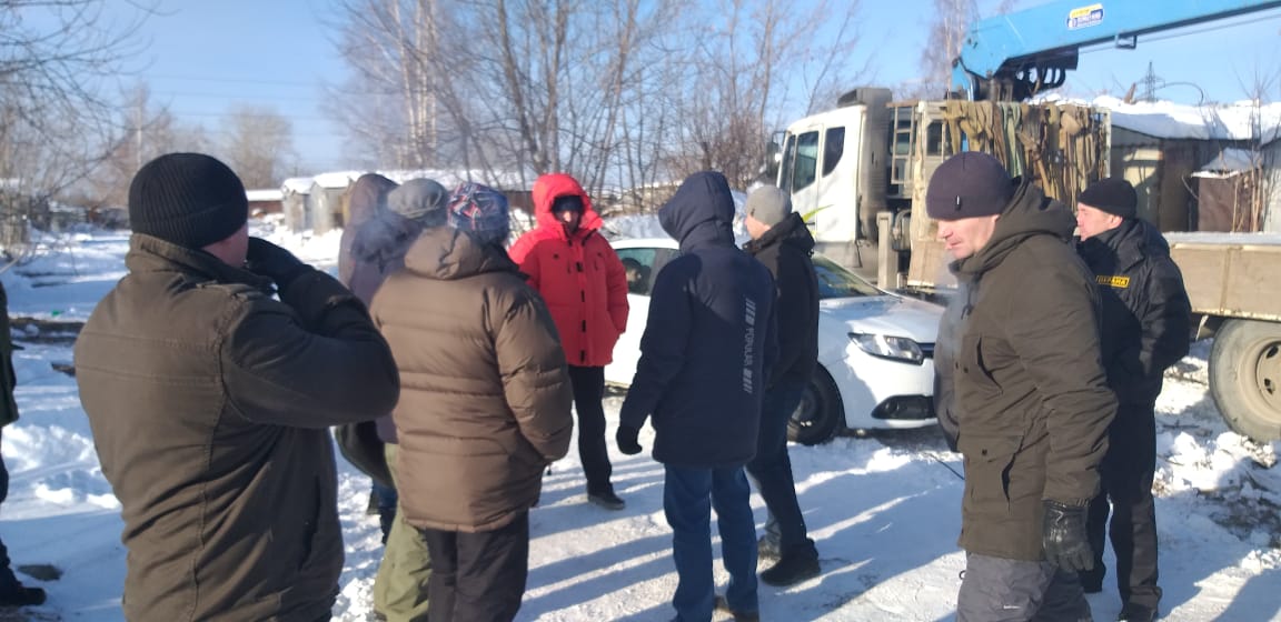 Владельцы гаражей на ВИЗе готовятся к новому этапу борьбы с застройщиком