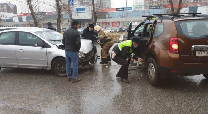 В ДТП на Амундсена в Екатеринбурге пострадал четырехлетний мальчик