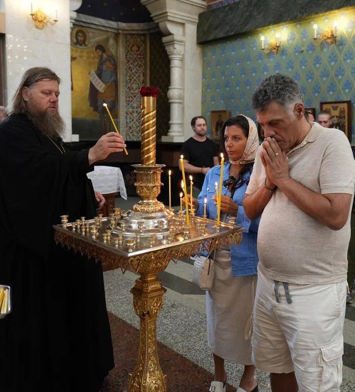 Скончался режиссёр и телеведущий Тигран Кеосаян