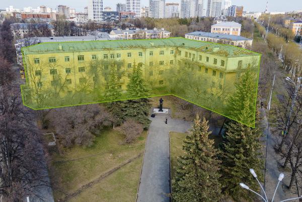 Свердловский депутат-единоросс стал владельцем бывшего здания суда в Екатеринбурге